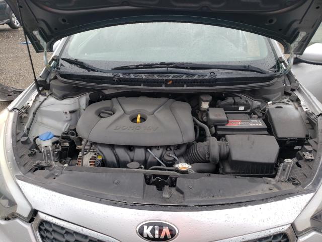 Photo 7 from auction – 2016 KIA FORTE LX with VIN KNAFK4A6XG5520277