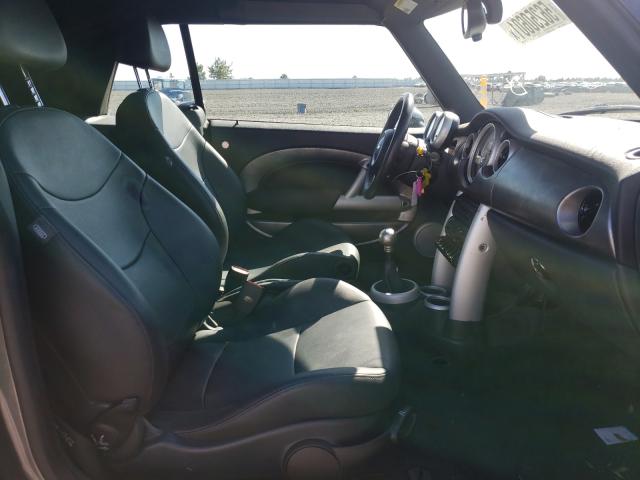 Photo 5 from auction – 2005 MINI COOPER S with VIN WMWRH33575TF83665