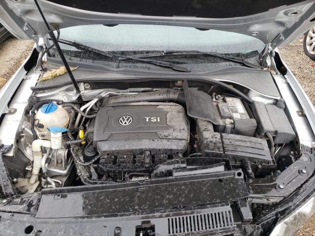 Photo 7 from auction – 2014 VOLKSWAGEN PASSAT SE with VIN 1VWBT7A38EC034434