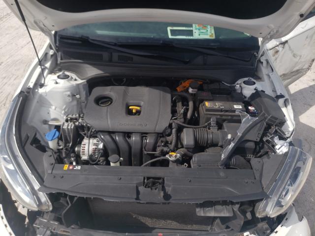 Photo 7 from auction – 2019 KIA FORTE FE with VIN 3KPF24AD1KE007501
