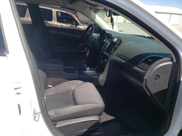 Photo 5 from auction – 2019 CHRYSLER 300 TOURIN with VIN 2C3CCARG5KH723095