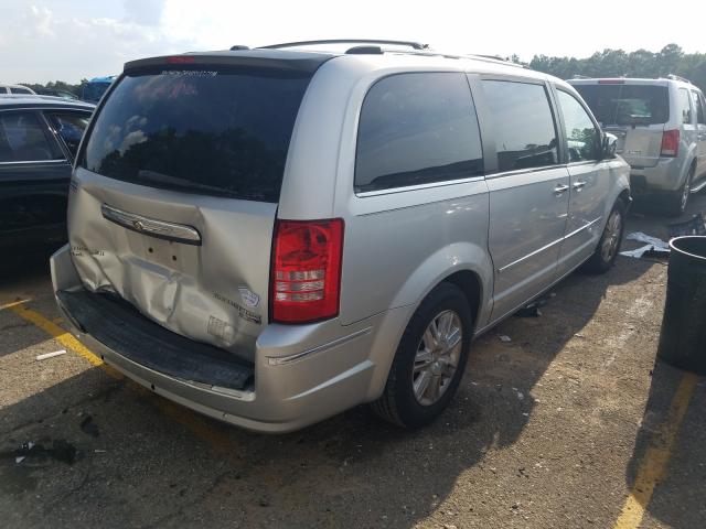 Photo 4 from auction – 2010 CHRYSLER TOWN & COU with VIN 2A4RR6DX1AR137487