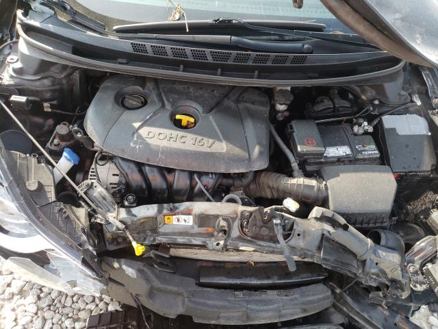 Photo 7 from auction – 2013 HYUNDAI ELANTRA with VIN 5NPDH4AE2DH403692