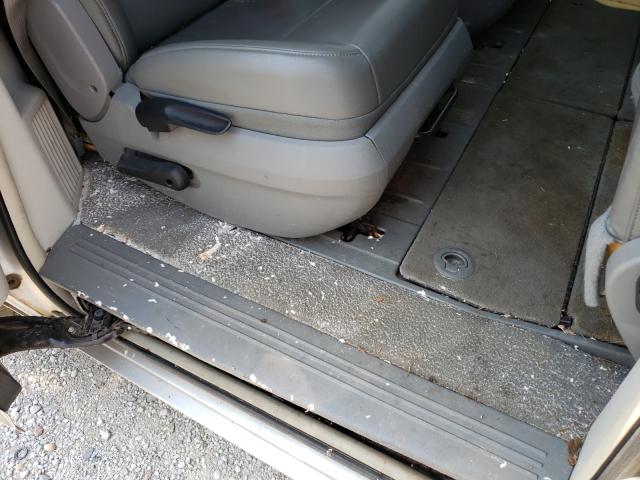 Photo 9 from auction – 2011 VOLKSWAGEN ROUTAN SE with VIN 2V4RW3DG5BR641870