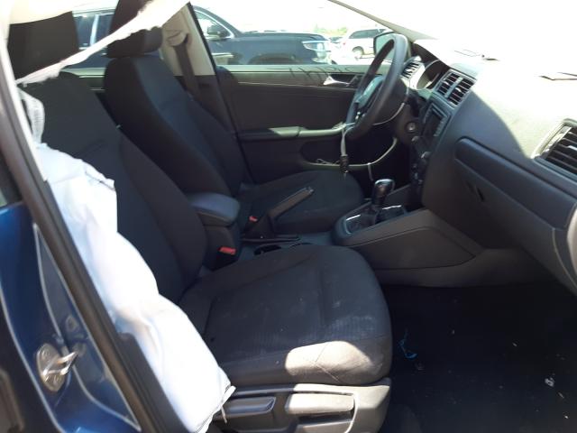 Photo 5 from auction – 2016 VOLKSWAGEN JETTA S with VIN 3VW267AJ4GM323530