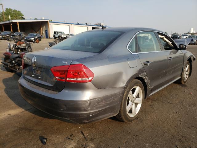 Photo 4 from auction – 2015 VOLKSWAGEN PASSAT S with VIN 1VWAS7A33FC121111