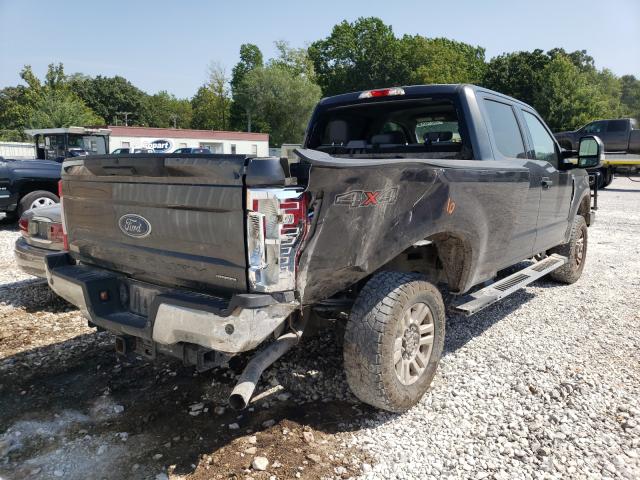 Photo 4 from auction – 2017 FORD F250 SUPER with VIN 1FT7W2B65HEE71134