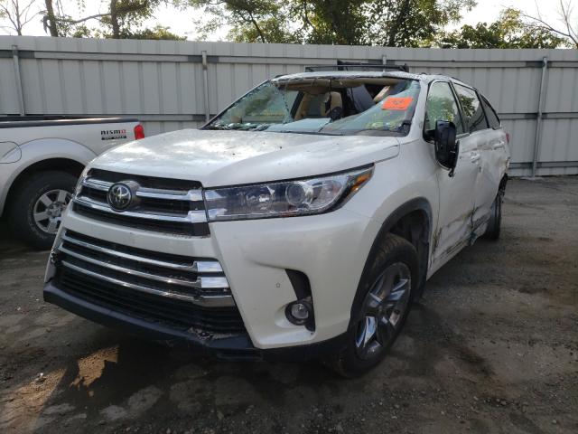 Photo 2 from auction – 2019 TOYOTA HIGHLANDER with VIN 5TDDZRFH9KS997086