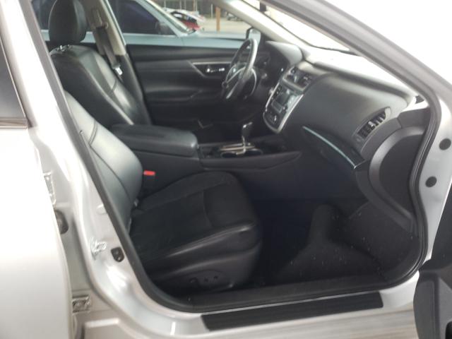 Photo 5 from auction – 2017 NISSAN ALTIMA 2.5 with VIN 1N4AL3AP2HC207983