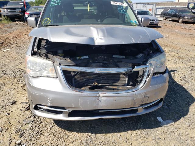 Photo 9 from auction – 2013 CHRYSLER TOWN & COU with VIN 2C4RC1BG2DR732088