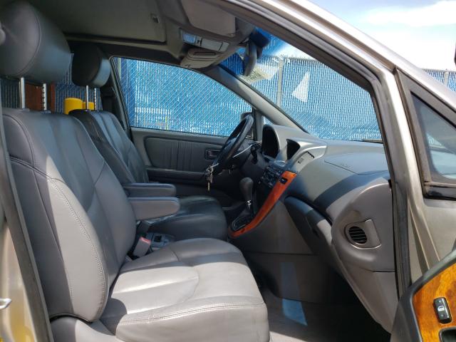 Photo 5 from auction – 1999 LEXUS RX 300 with VIN JT6HF10U0X0065426