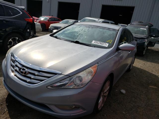 Photo 2 from auction – 2011 HYUNDAI SONATA SE with VIN 5NPEC4AC8BH218240