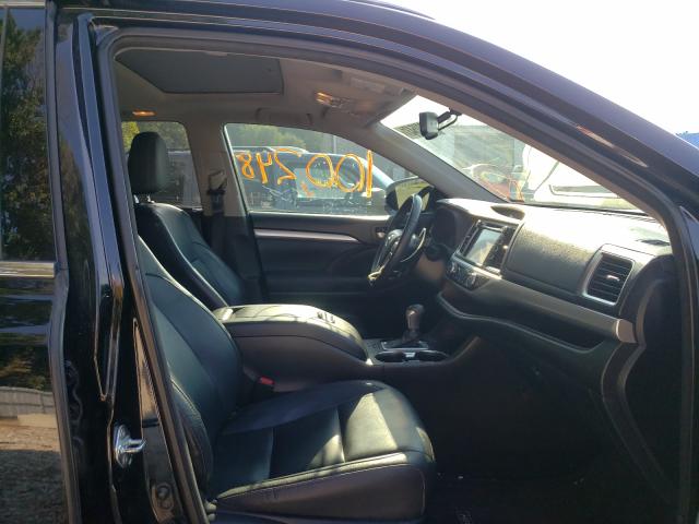Photo 5 from auction – 2015 TOYOTA HIGHLANDER with VIN 5TDJKRFH2FS147085
