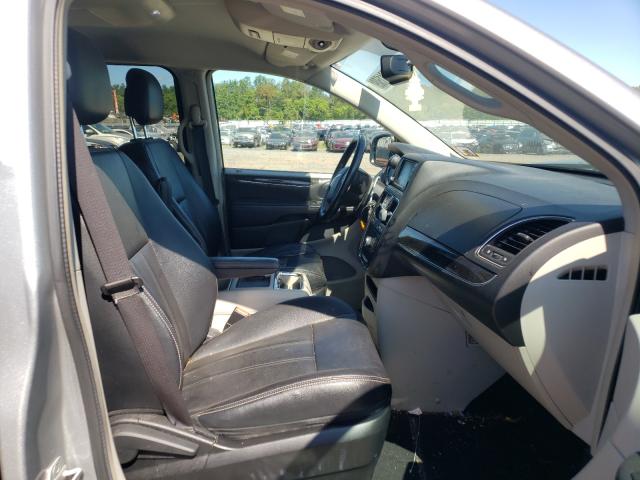 Photo 8 from auction – 2013 CHRYSLER TOWN & COU with VIN 2C4RC1BG2DR732088
