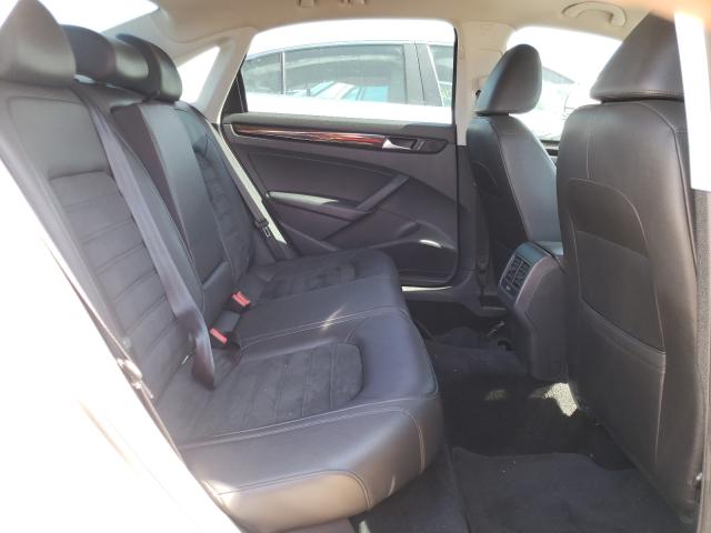 Photo 6 from auction – 2015 VOLKSWAGEN PASSAT SEL with VIN 1VWCV7A31FC038101