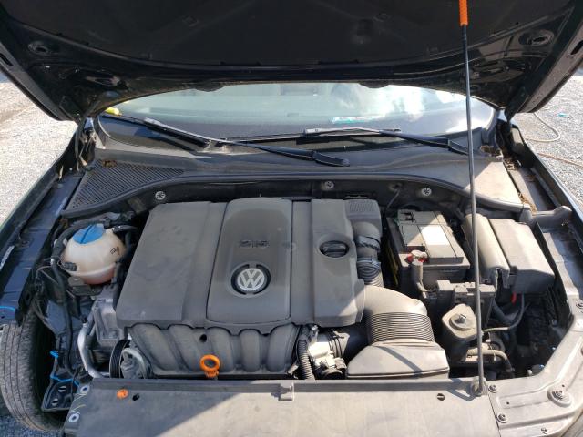 Photo 7 from auction – 2012 VOLKSWAGEN PASSAT SE with VIN 1VWBP7A36CC011557