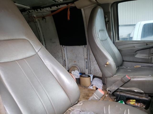 Photo 5 from auction – 2011 CHEVROLET EXPRESS G2 with VIN 1GCWGFFA6B1131052