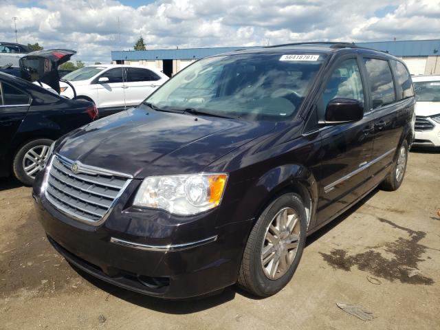 Photo 2 from auction – 2010 CHRYSLER TOWN & COU with VIN 2A4RR5D15AR279377