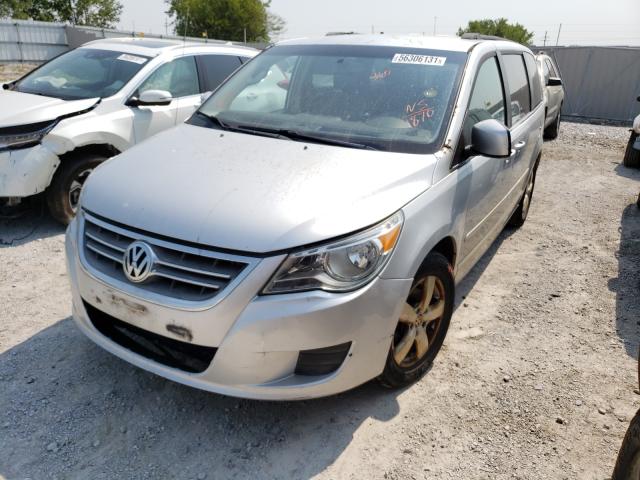 Photo 2 from auction – 2011 VOLKSWAGEN ROUTAN SE with VIN 2V4RW3DG5BR641870