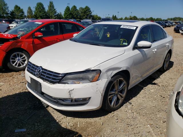 Photo 2 from auction – 2015 VOLKSWAGEN PASSAT SEL with VIN 1VWCV7A31FC038101