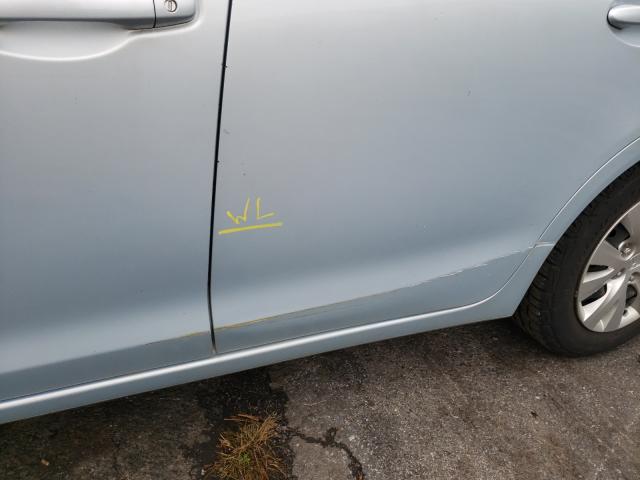 Photo 9 from auction – 2012 HONDA CIVIC LX with VIN 2HGFB2F51CH528652
