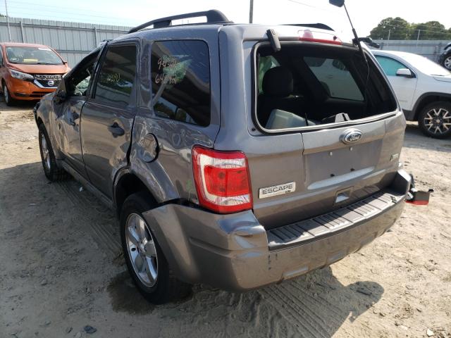 Photo 3 from auction – 2011 FORD ESCAPE XLT with VIN 1FMCU9DG6BKA38137