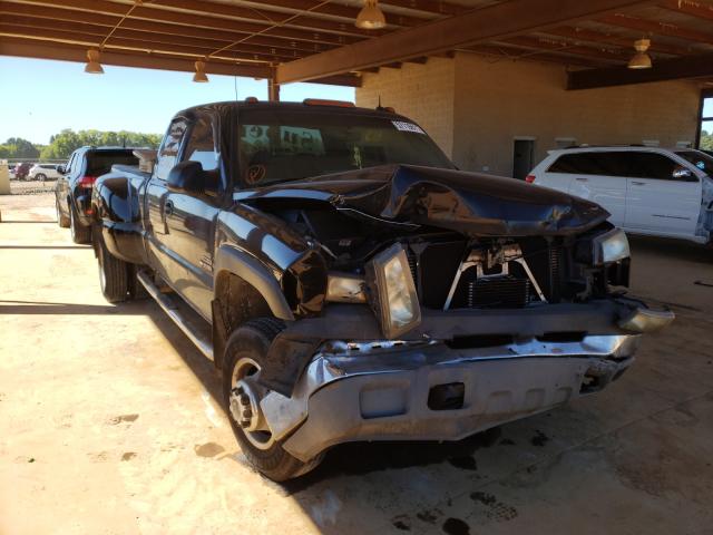 CHEVROLET SILVERADO 2003 with VIN 1GCJC39113E203818 - Photo from auction