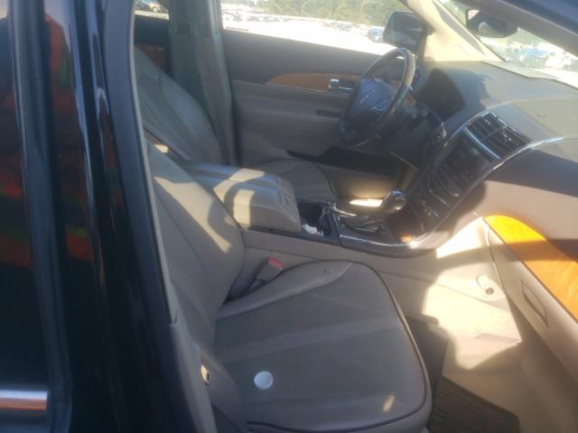 Photo 5 from auction – 2011 LINCOLN MKX with VIN 2LMDJ8JK3BBJ00530