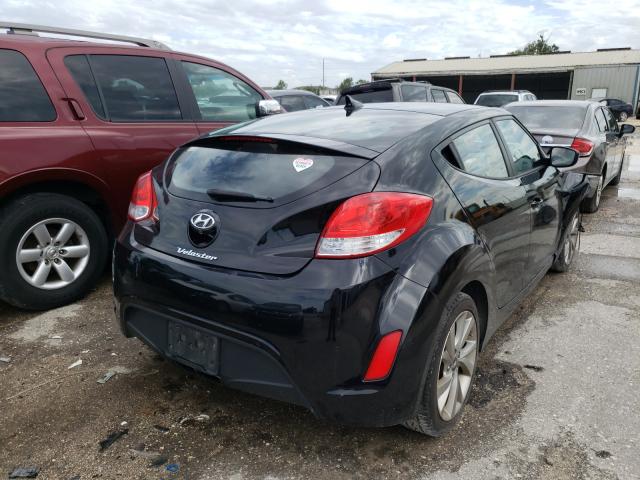 Zdjęcie 4 z aukcji – 2016 HYUNDAI VELOSTER z VIN KMHTC6AD4GU269657