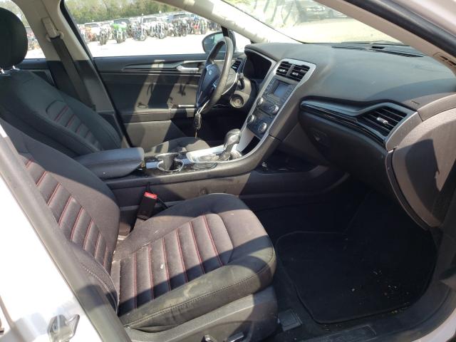 Photo 5 from auction – 2016 FORD FUSION SE with VIN 3FA6P0HD8GR219172