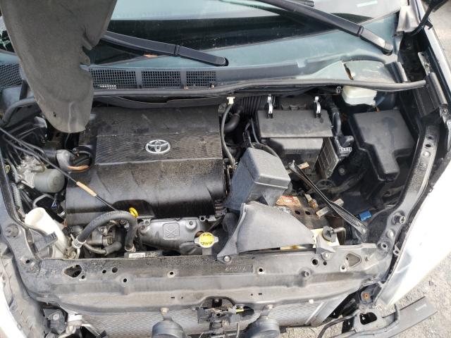 Photo 7 from auction – 2011 TOYOTA SIENNA XLE with VIN 5TDYK3DC9BS048860