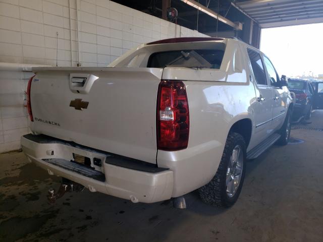 Photo 4 from auction – 2013 CHEVROLET AVALANCHE with VIN 3GNTKGE79DG119373