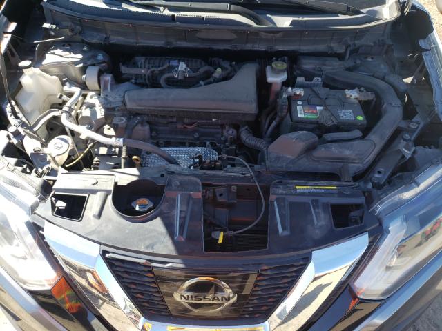 Photo 7 from auction – 2017 NISSAN ROGUE S with VIN KNMAT2MT5HP586418