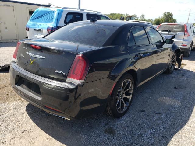 Photo 4 from auction – 2018 CHRYSLER 300 S with VIN 2C3CCABG7JH285608