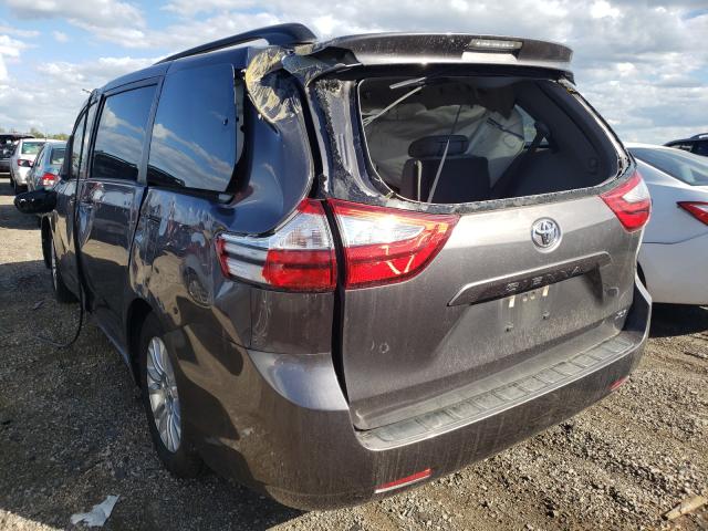 Photo 3 from auction – 2017 TOYOTA SIENNA XLE with VIN 5TDYZ3DC6HS779539