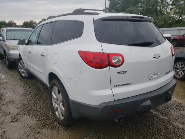 Photo 3 from auction – 2009 CHEVROLET TRAVERSE L with VIN 1GNEV33D19S102701
