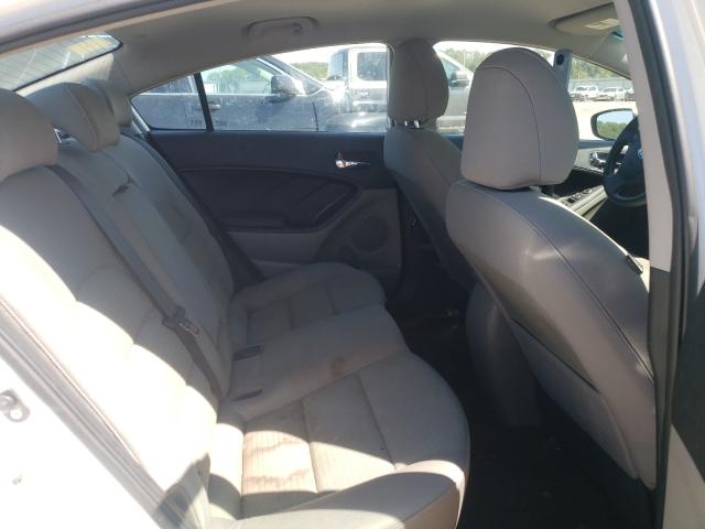 Photo 6 from auction – 2015 KIA FORTE LX with VIN KNAFX4A68F5273504