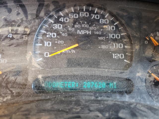 Photo 8 from auction – 2003 CHEVROLET SILVERADO with VIN 1GCJC39113E203818