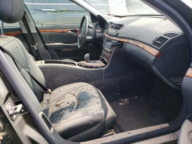 Photo 5 from auction – 2005 MERCEDES-BENZ E 500 with VIN WDBUF70J15A720392
