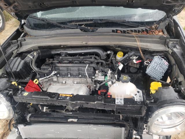 Photo 7 from auction – 2018 JEEP RENEGADE L with VIN ZACCJABB4JPH75900