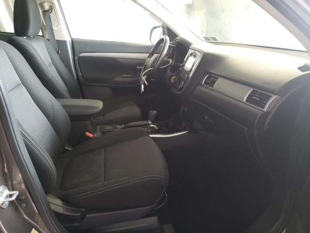 Photo 5 from auction – 2017 MITSUBISHI OUTLANDER with VIN JA4AD2A36HZ007596