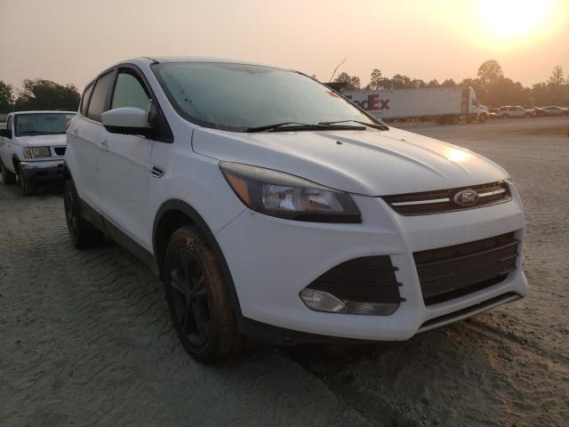 FORD ESCAPE SE 2015 with VIN 1FMCU9G91FUA83025 - Photo from auction