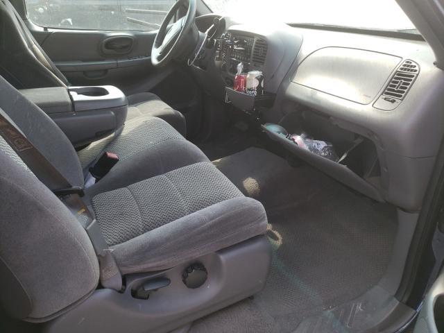 Photo 5 from auction – 2002 FORD F150 with VIN 1FTRX18L82NA57088