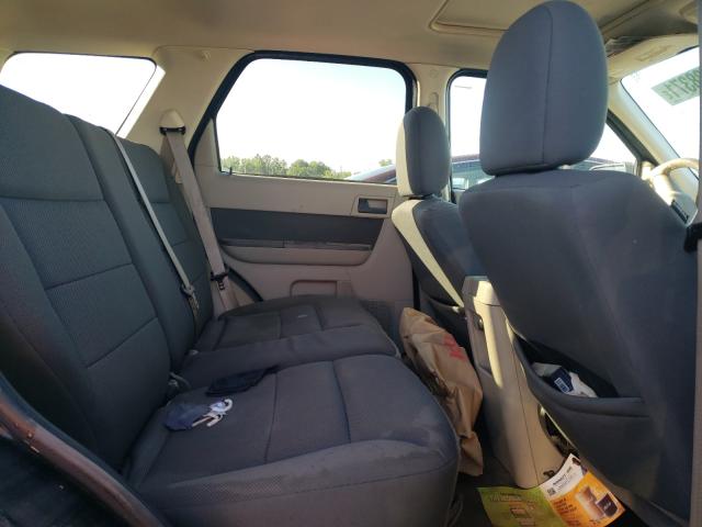 Photo 6 from auction – 2009 FORD ESCAPE XLT with VIN 1FMCU03739KB28062
