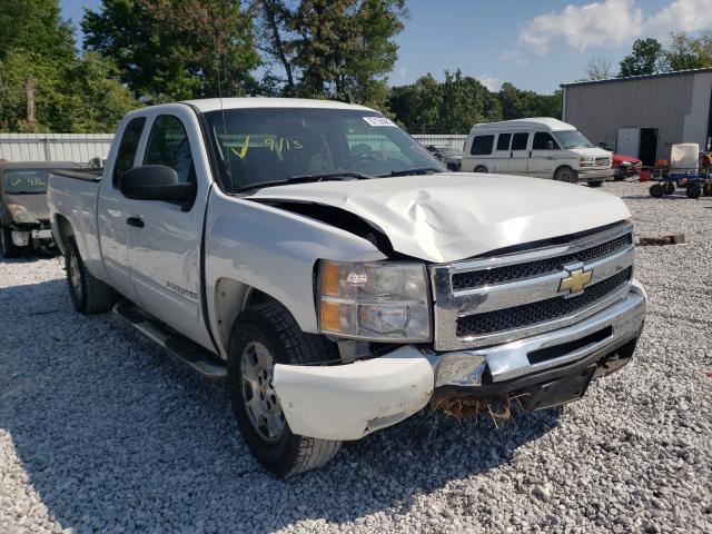 CHEVROLET SILVERADO 2011 with VIN 1GCRKSE31BZ417254 - Photo from auction