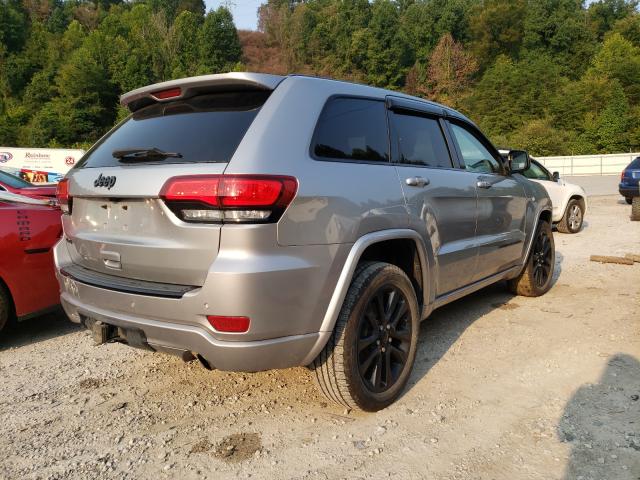 Photo 4 from auction – 2017 JEEP GR CHEROKE with VIN 1C4RJFAG8HC767267