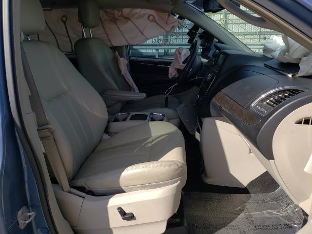 Photo 5 from auction – 2011 CHRYSLER TOWN & COU with VIN 2A4RR8DG0BR772505