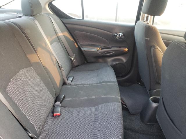 Photo 6 from auction – 2018 NISSAN VERSA S with VIN 3N1CN7AP1JL806083