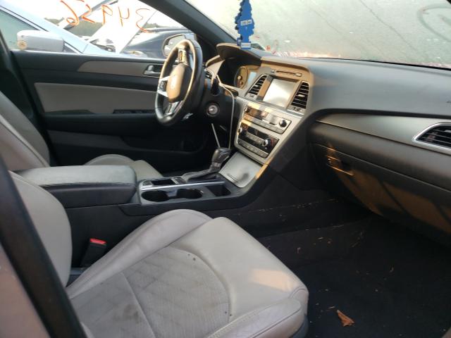 Photo 5 from auction – 2017 HYUNDAI SONATA SPO with VIN 5NPE34AB6HH509867