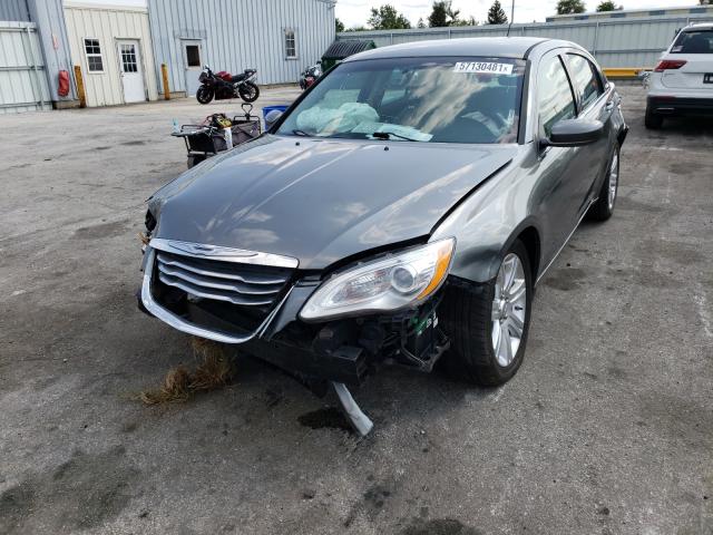 Photo 2 from auction – 2013 CHRYSLER 200 LX with VIN 1C3CCBAB3DN647585